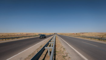 Фотография к новости: 2025 жылы 13 мың шақырым жол жөнделеді