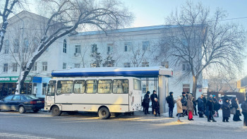 Фотография к новости: Жетісуда шатыры жоқ аялдамалар көп