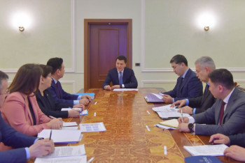 Фотография к новости: Қарин балалар қауіпсіздігін қамтамасыз ету бойынша жиын өткізді