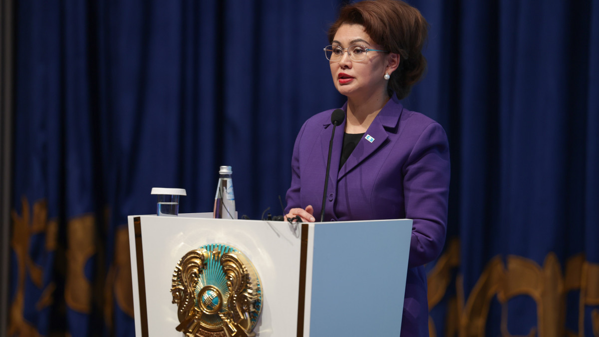  Арман Мухатов  