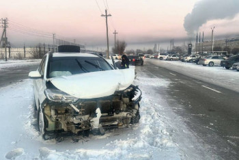 Фотография к новости: Семейде жол апатынан үш адам зардап шекті