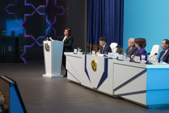 Еліміздің медиа саласы бірқатар жүйелі мәселелерге тап болып отыр – сенатор