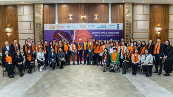 Фотография к новости: Астанада, Шымкентте және 15 өңірде дауылды ескерту жарияланды