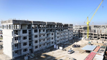 Фотография к новости: Биыл «Әулиеата жастары» бағдарламасымен 150 маманды баспанамен қамтамасыз ету жоспарда