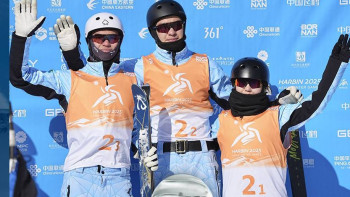 Фотография к новости: Фристайл-акробатикадан Ұлттық құрама күміс медаль жеңіп алды