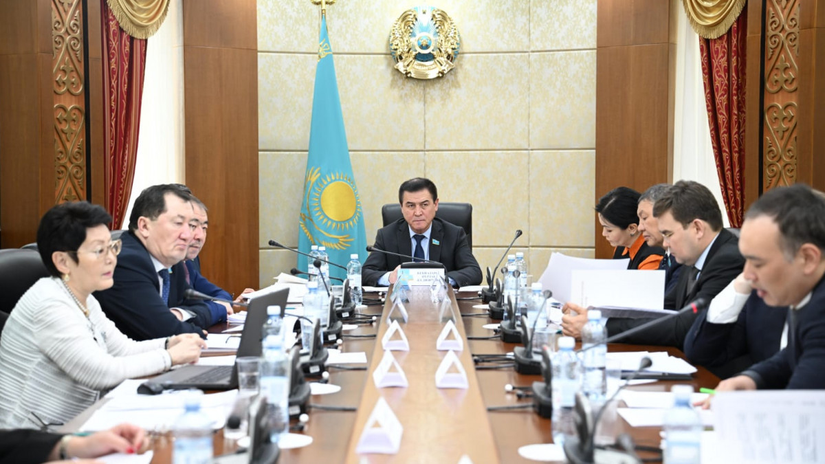  Сенаттың баспасөз қызметі