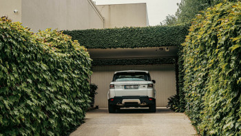 Фотография к новости: Ақтөбелік алаяқтарға алданып, 53 млн теңгесінен айырылды