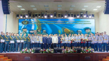 Фотография к новости: UAE SWAT Challenge турнирінде топ жарған тәртіп сақшылары марапатталды