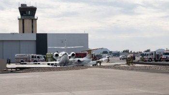 Фотография к новости: АҚШ әуежайында екі ұшақ соқтығысты: Қаза тапқандар бар