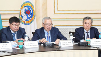 Фотография к новости: Серік Жұманғарин Алматыда кәсіпкерлермен кездесті