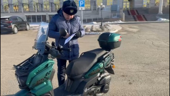 Фотография к новости: Мемлекеттік нөмірсіз мопед айдау мүмкін емес