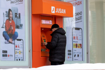 Фотография к новости: Вячеслав Ким Jusan Bank-тың 97,5% акциясын сатып алуға өтініш берді