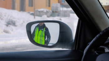 Фотография к новости: Жол ережесін жиі бұзатындарға жазаны күшейту керек – сенатор