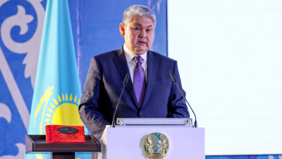 Көшербаев жайлы не білеміз?