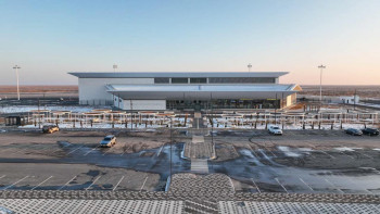 Фотография к новости: Роман Склярға "Қорқыт Ата әуежайының" жаңа терминалы таныстырылды