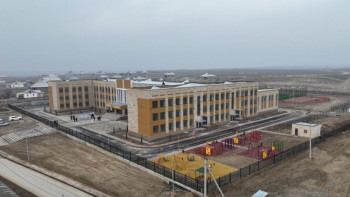 Фотография к новости: Түркістан: Келес ауданында 3 жайлы мектеп пен елдегі ең үлкен жылыжай кешені салынуда