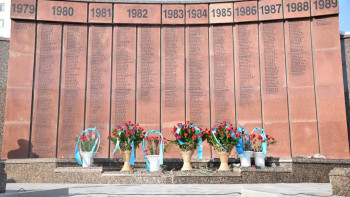 Фотография к новости: Астанада Ауған соғысынан оралмаған қазақстандықтарды еске алды