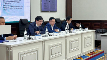 Фотография к новости: Алматы облысының кәсіпкерлерімен ұсынылып отырған салық реформалары талқыланды