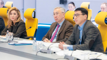 Фотография к новости: Серік Жұманғарин көкөніс қорын пайдалану қажеттігін айтты