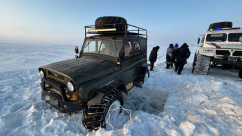 Фотография к новости: Ұлытауда жолда қалған төрт адам құтқарылды