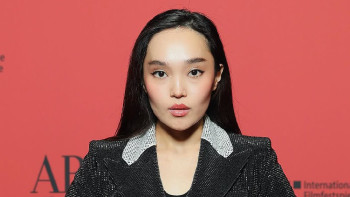 Фотография к новости: Жанар Айжанованың қызы Айжұлдыз Берлинді тәнті етті