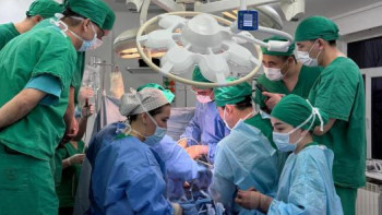 Фотография к новости: Түркістанда 19 жастағы қыз анасына бауырын беріп, донор болды