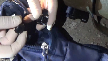 Фотография к новости: Семейлік әйелдің қол сөмкесінен 18 млн тұратын есірткі табылды