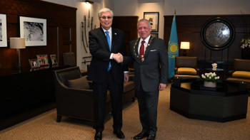 Фотография к новости: Тоқаев Иордания королін ең жоғары мемлекеттік наградамен марапаттады