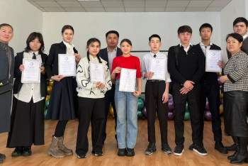 Фотография к новости: Жетісуда тұңғыш рет "Мизам" әдебиет мектебі ашылды