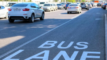 Фотография к новости: Елордада автобус жолақтарымен жүруге рұқсат етілді