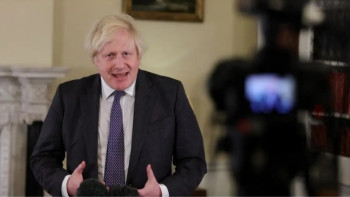 Фотография к новости: Борис Джонсон Трамптың Зеленский туралы мәлімдемесінің астарын ашты