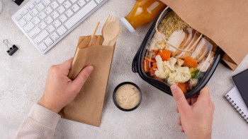 Фотография к новости: Интернеттен тағамға тапсырыс бергенде нені ескерген жөн