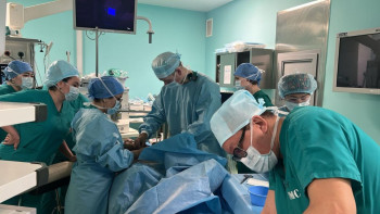 Фотография к новости: Егізге жүкті: Астанада алғаш рет екі жатырішілік операция жасалды