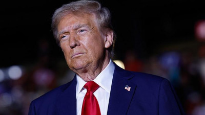 Трамп Украинадағы қақтығысты осы аптада тоқтатуға болатынына сенімді