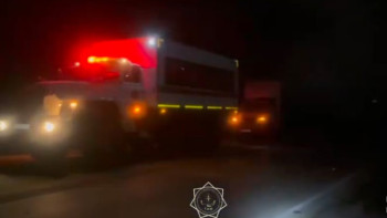 Фотография к новости: Ақтөбеде ТЖМ құтқарушылары жүргізушіге қажетті көмек көрсетті