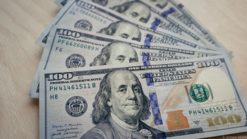 Фотография к новости: Шетелден көлік әкелмек болған қазақстандық 22 млн теңгесінен айырылды