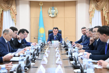 Фотография к новости: Жүргізушілерді дайындау сапасын жақсарту керек – сенатор