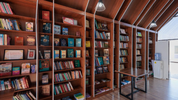 Фотография к новости: Кітапханаларға табыс табу құқығы беріледі – Аймағамбетов