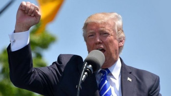 Фотография к новости: Трамп Германия консерваторларын сайлаудағы жеңістерімен құттықтады