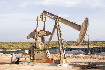 Фотография к новости: Мұнай бағасы құлдырап барады, Brent 73 доллардан төмен түсті