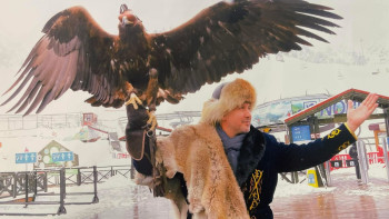 Фотография к новости: 365 күн бір-бірімізге мейірімді болайық - Әскер Пириев