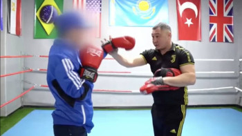 Фотография к новости: Семейде бұзақылардың құрбаны болған бала бокспен айналыса бастады