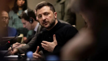 Фотография к новости: Зеленский АҚШ сенаторының отставкаға кету ұсынысына жауап берді