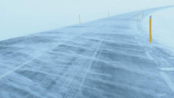 Фотография к новости: Боран салдарынан екі өңірде жол жабылды