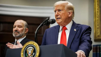 Фотография к новости: Трамп Канада мен Мексикаға 25% салық салынатынын мәлімдеді