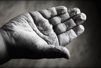 Фотография к новости: Зерттеу: Адамдар неше жасында бірден қартайып кететіні белгілі болды