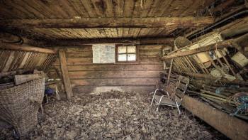 Фотография к новости: Әйелі күйеуін бірнеше күнге қоймаға қамап қойған