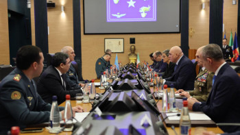 Фотография к новости: Италиядағы әскери база: қазақстандық сарбаздар тәжірибе алмасуда