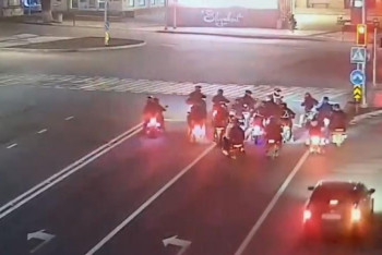 Шымкентте жол ережесін өрескел бұзған 18 мопед жүргізушісі жазаланды