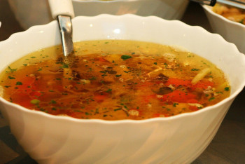 Танымал мейрамхана 4000-нан астам клиентіне өтемақы төлеп жатыр